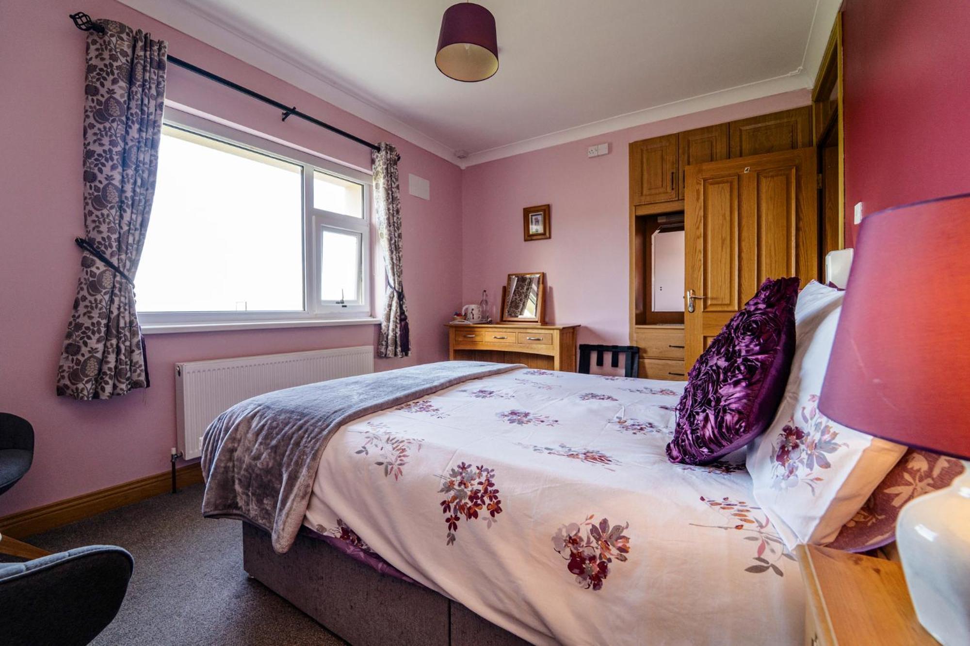 Bertra House B&B เวสต์พอร์ต ภายนอก รูปภาพ