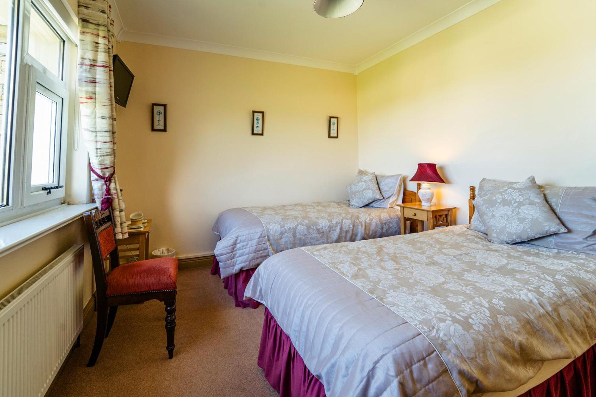 Bertra House B&B เวสต์พอร์ต ภายนอก รูปภาพ